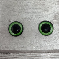 Green glass eye cabochons in sizes 6mm to 40mm human bird animal zombie eyes (495)