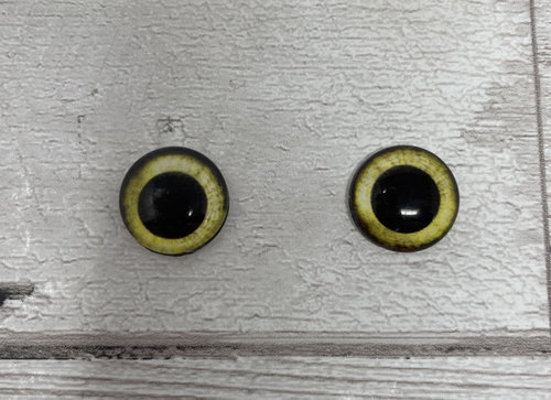 Yellow glass eye cabochons in sizes 6mm to 40mm human bird animal zombie eyes (500)
