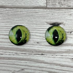Green glass eye cabochons in sizes 8mm to 40mm cat eyes dragon iris animal eyes (485)